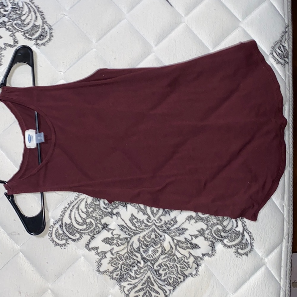 Old Navy Maroon Top